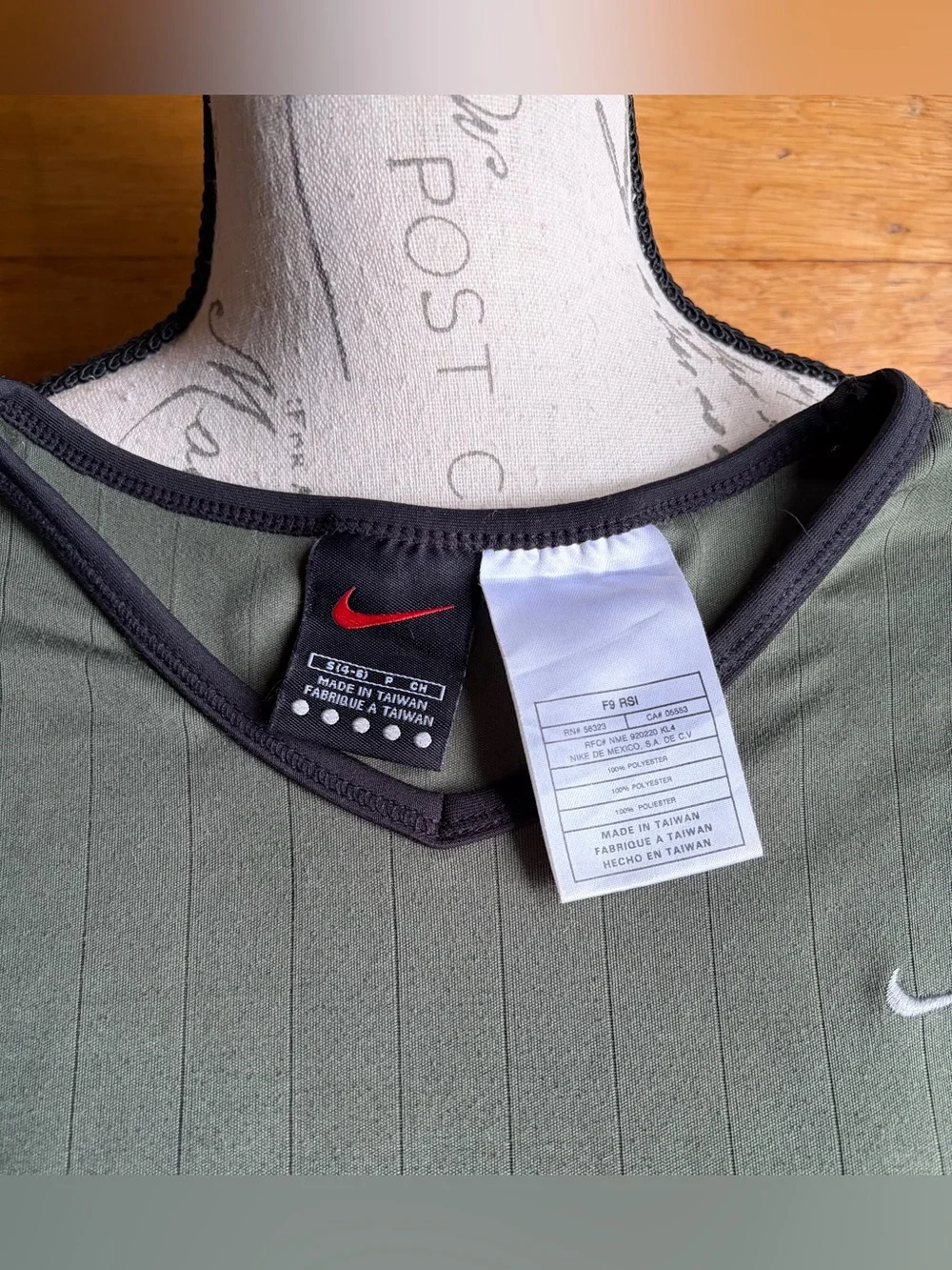 Nike Dri-FIT ADV Performance Long-Sleeve Shirt - Olive Green - Women's Small